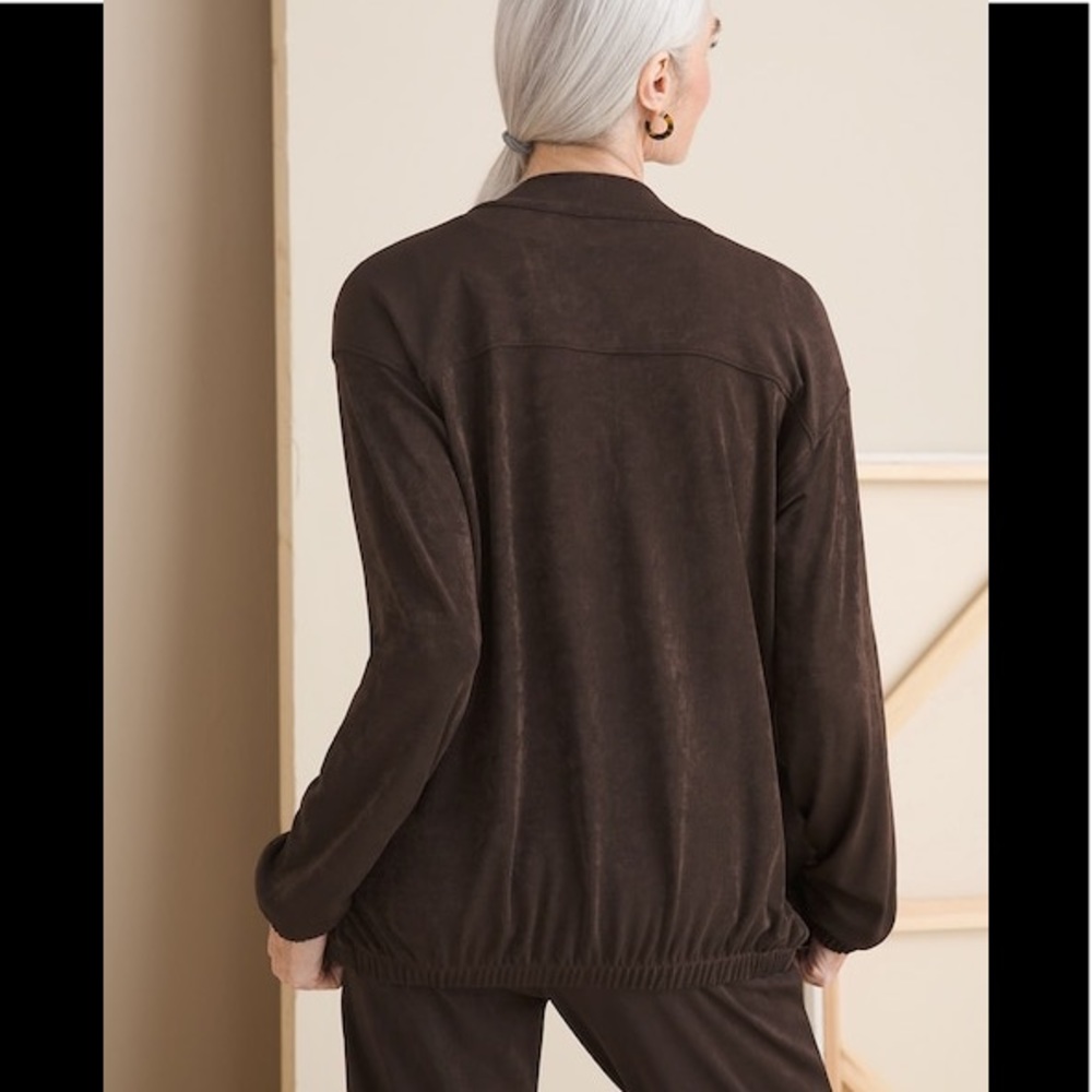 Chicos woman’s Travelers Classic Bomber Jacket - Picture 3 of 8